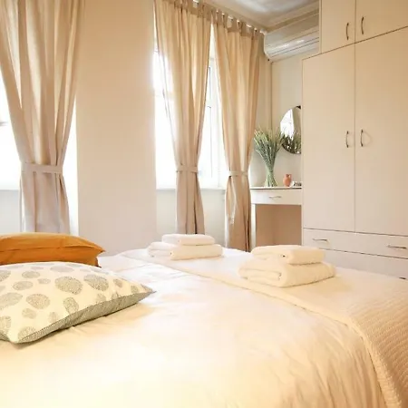 Corfu Palazzo Vecchio *